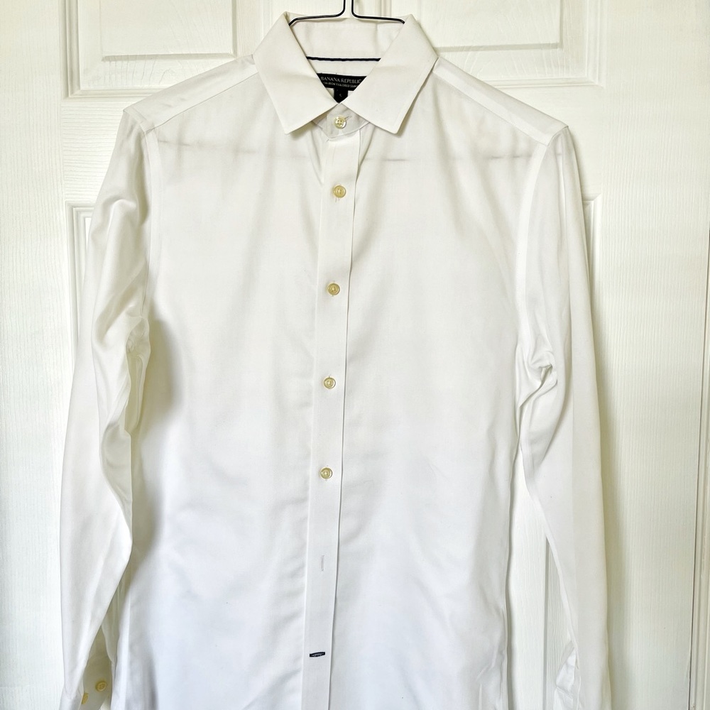 Banana Republic dress shirt (S)